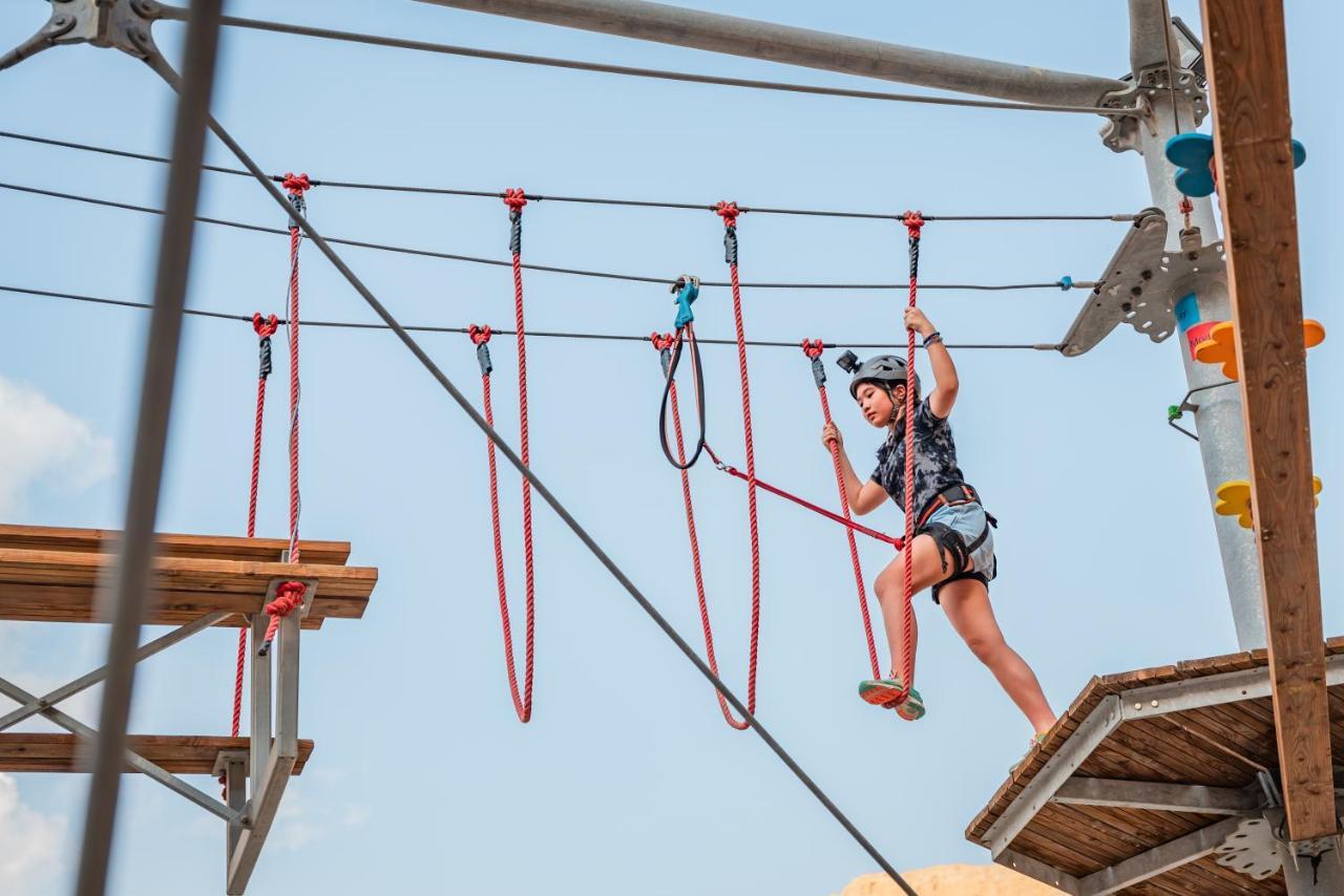 Bear Grylls Explorers Camp Ras al-Khaimah Ngoại thất bức ảnh